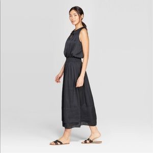Sleeveless V-Neck Smocking Maxi Dress - Prologue™